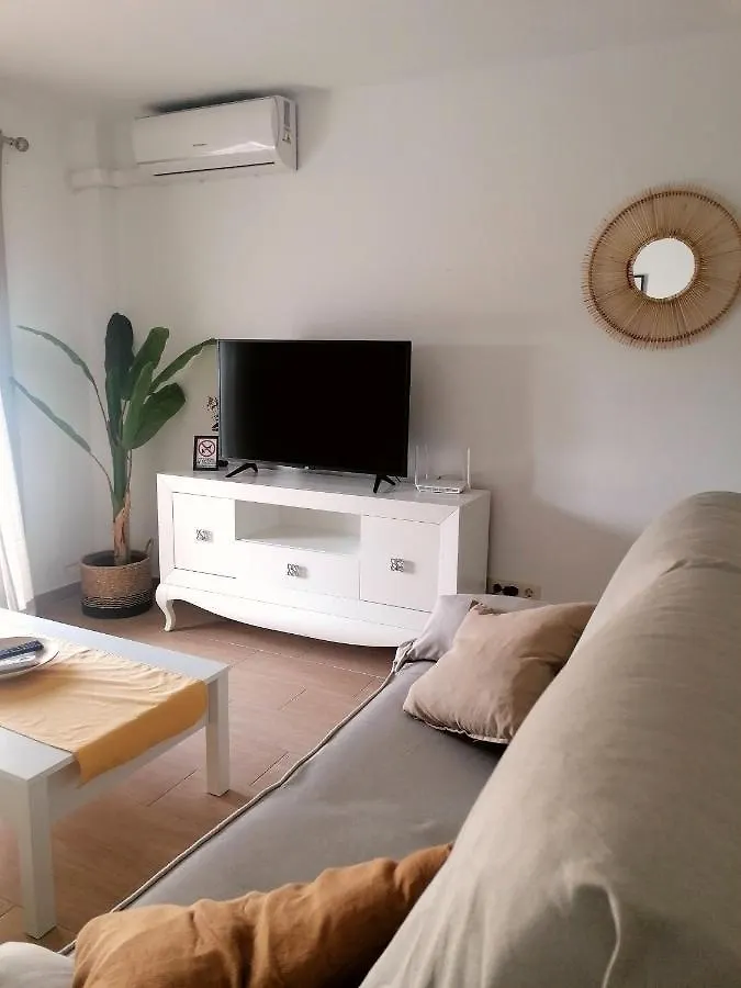Agradable Casa Adosada Con Piscina Zahara de los Atunes Holiday home
